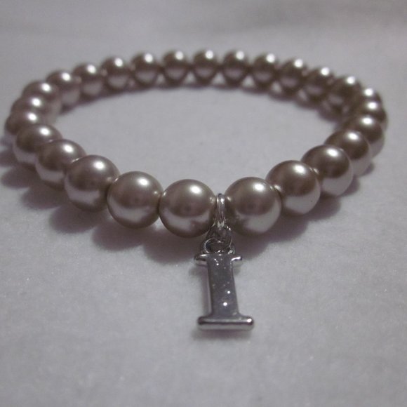 Initial I Charm Bracelet. - Picture 3 of 3